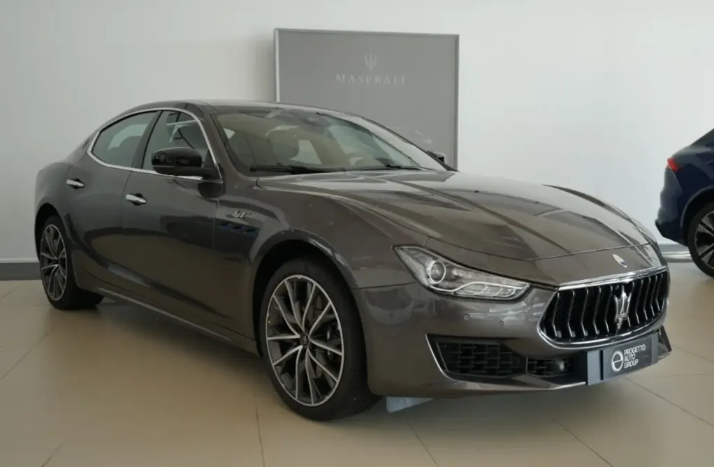 مازيراتي جيبلي 2023